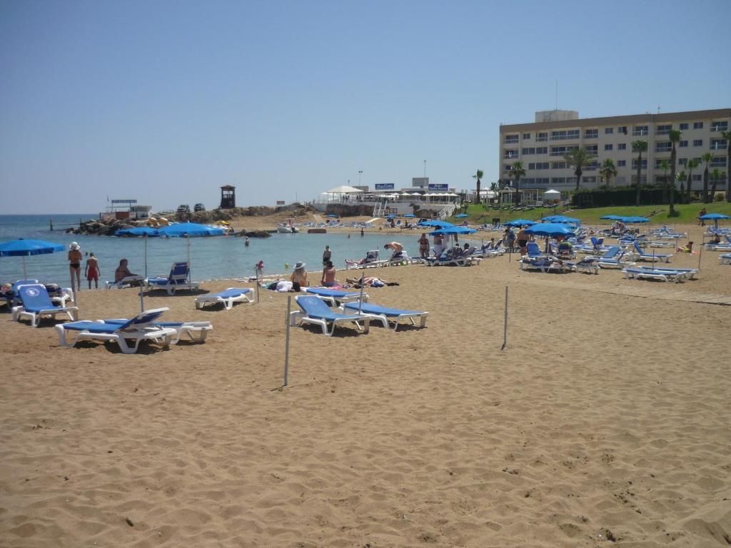 Penelope Beach Hotel фото 4