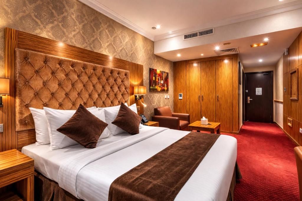Royal Tulip Hotel фото 21