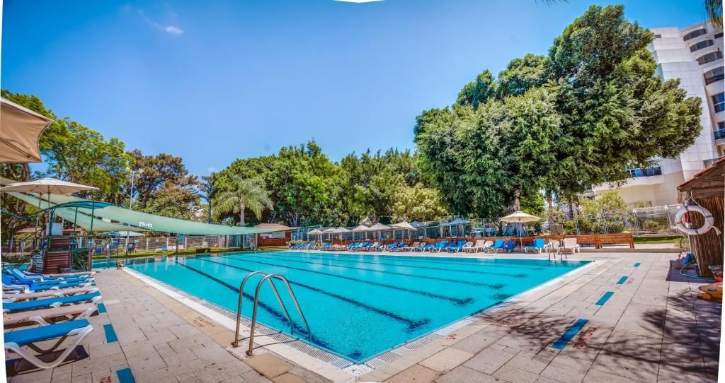 Kfar Maccabiah Hotel & Suites фото 30