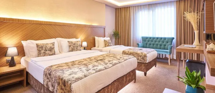 Фото отеля Atro