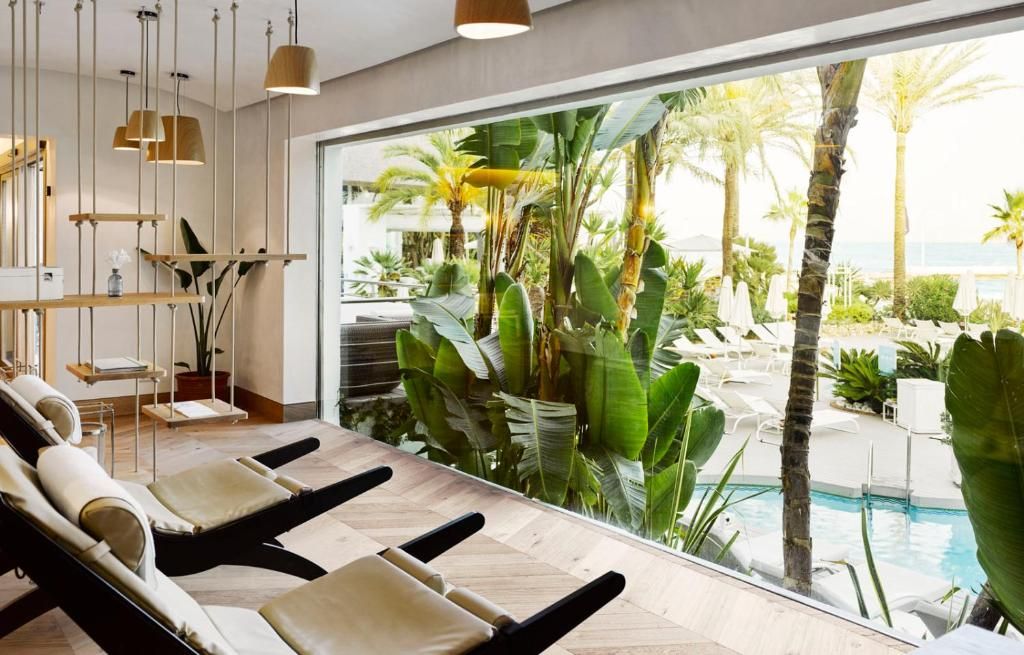 Puente Romano Beach Resort фото 40