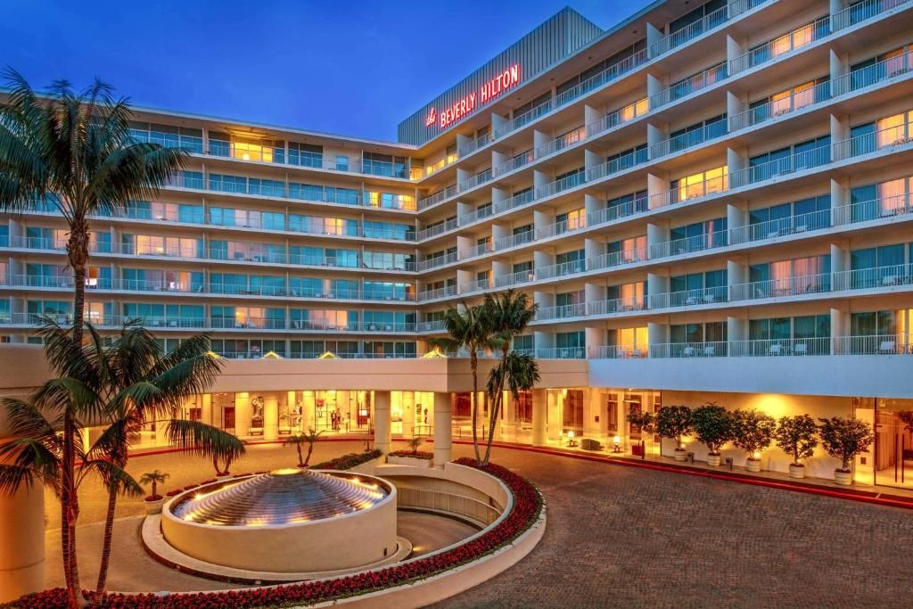 Beverly Hilton фото 19