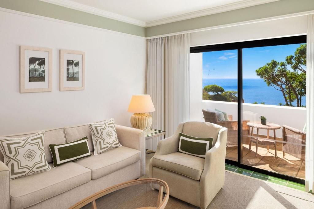 Pine Cliffs Hotel, A Luxury Collection Resort фото 25