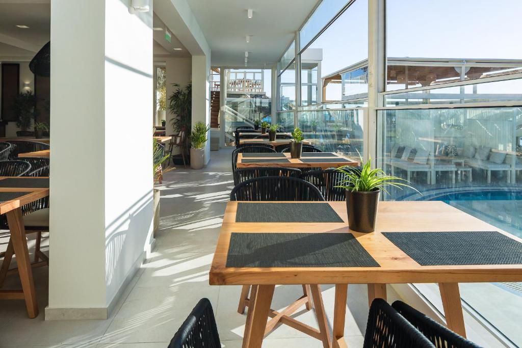Nostos Beach Boutique Hotel фото 18