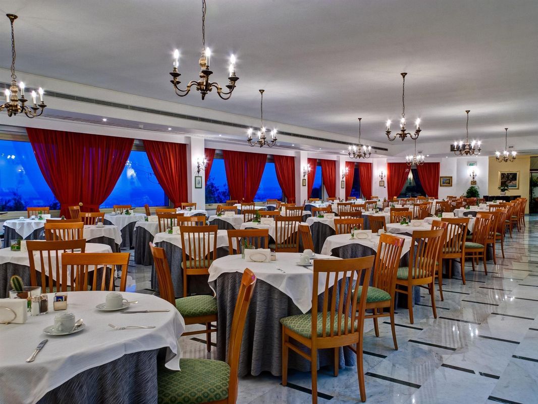 BEST WESTERN Hotel La Solara Sorrento фото 7