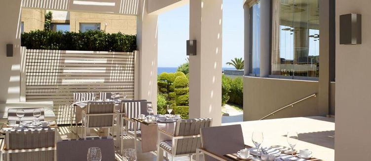 Фото отеля The Ixian All Suites - Adults Only