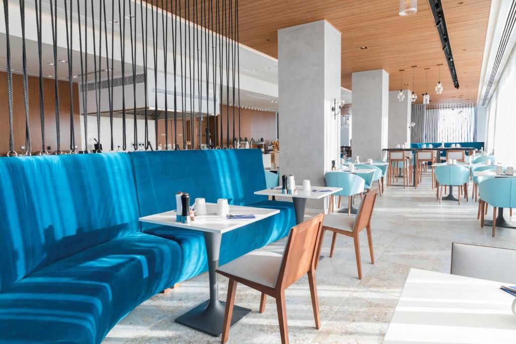 Radisson Blu Hotel, Larnaca фото 5
