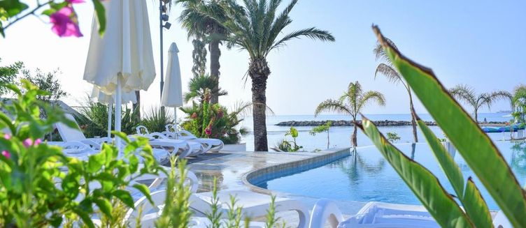 Фото отеля Lebay Beach Hotel