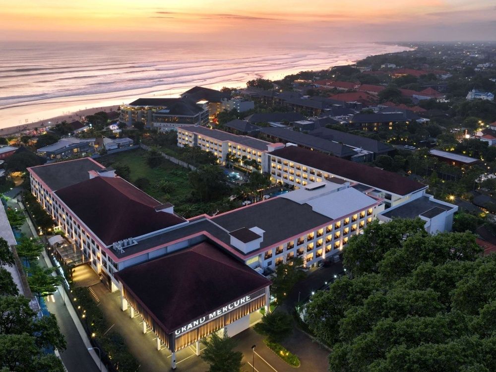 Grand Mercure Bali Seminyak фото 1