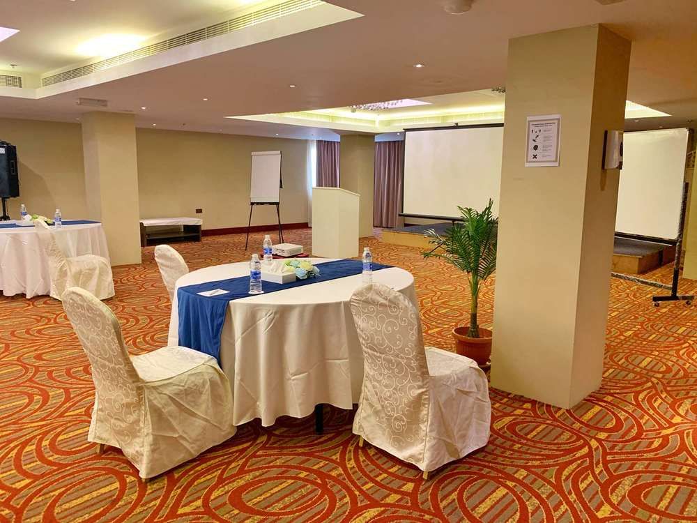 Best Western Premier Muscat фото 22