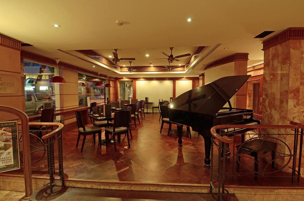 The Jesselton Hotel фото 22