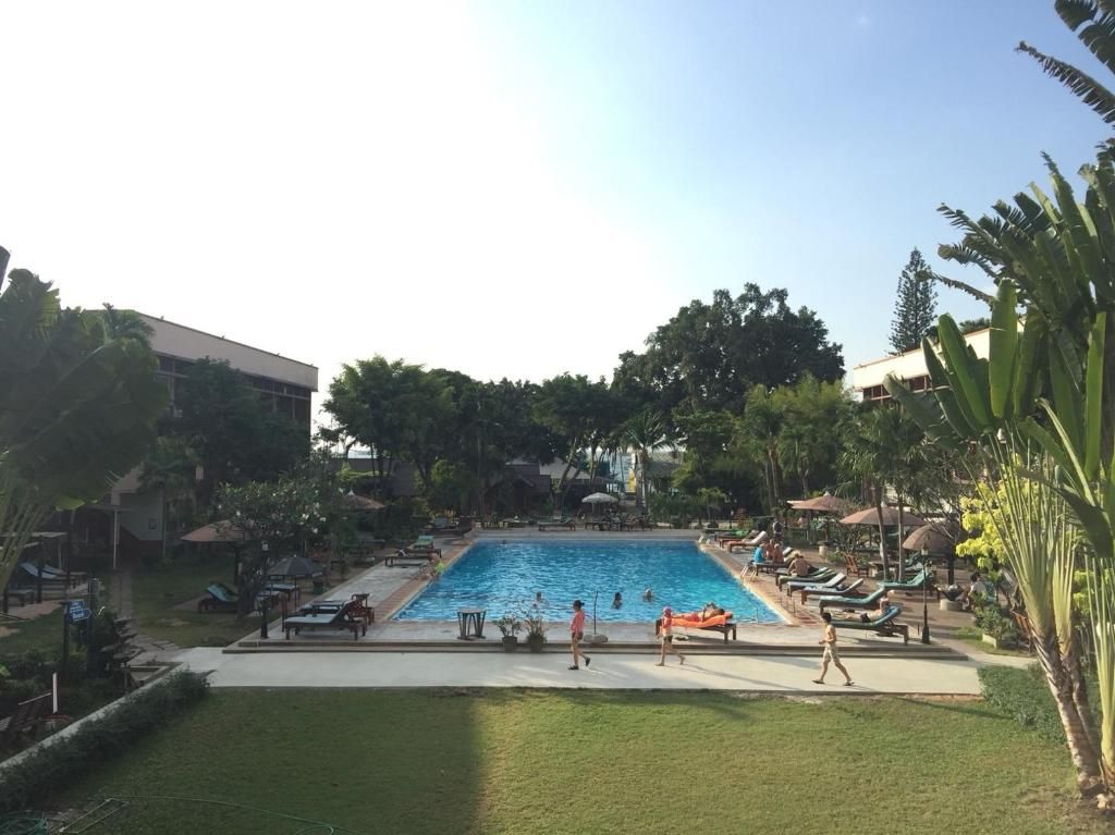 Basaya Beach Hotel & Resort фото 32