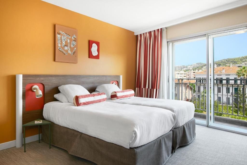 Hotel Abrial фото 2
