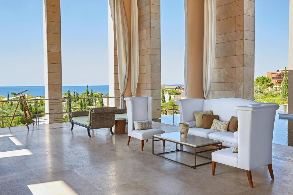 Costa Navarino, The Romanos Resort фото 64