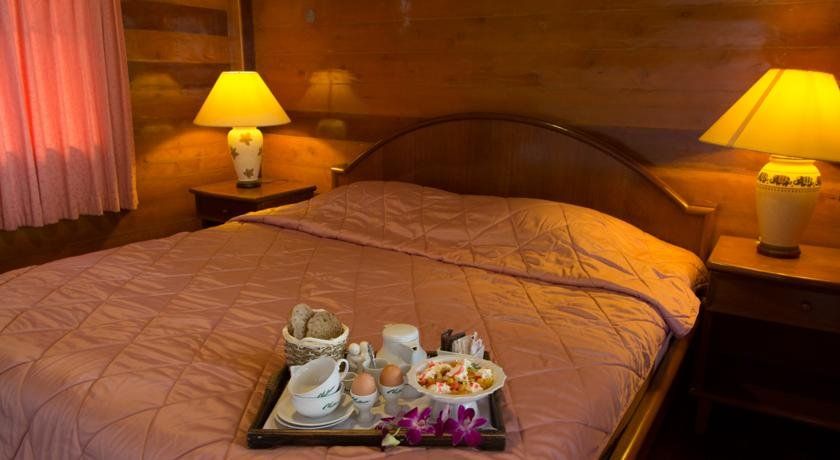 Naithon Beach Resort фото 6