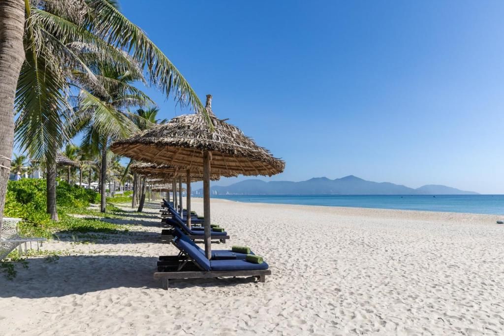 Melia Danang Beach Resort фото 53