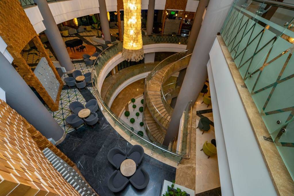 Commodore Elite Suites & Spa (Adults Only) фото 35