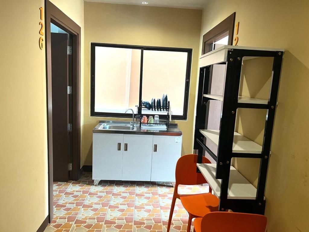 My Friend's House Karon фото 21