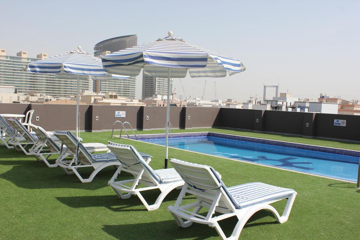 Royal Ascot Hotel Apartment - Kirklees 2 фото 9