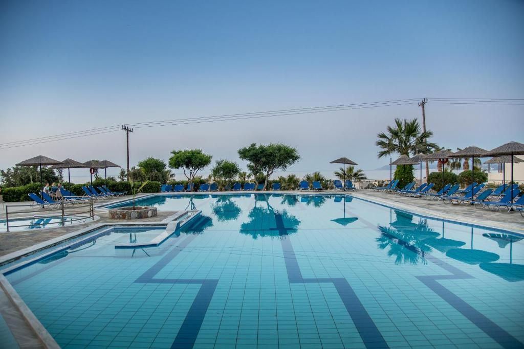 Semiramis Village Hotel фото 45