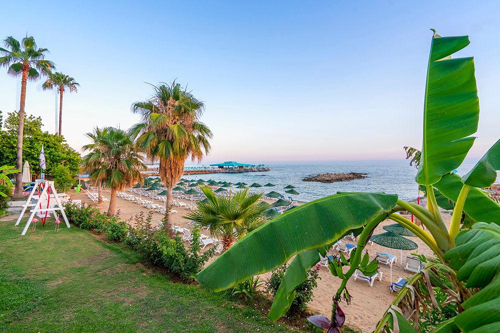 Ramira Beach Hotel фото 20
