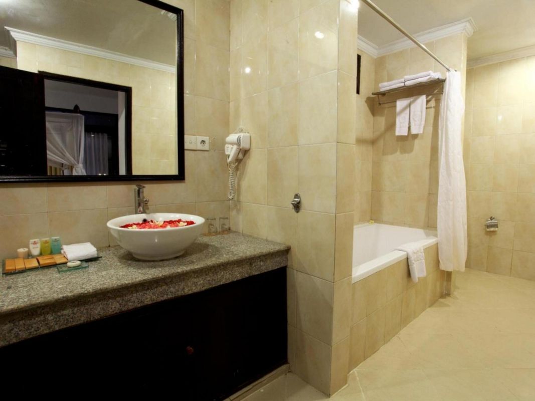 Puri Saron Hotel Seminyak фото 19