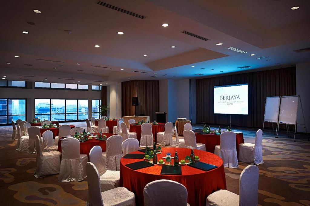 Berjaya Times Square Hotel, Kuala Lumpur фото 71