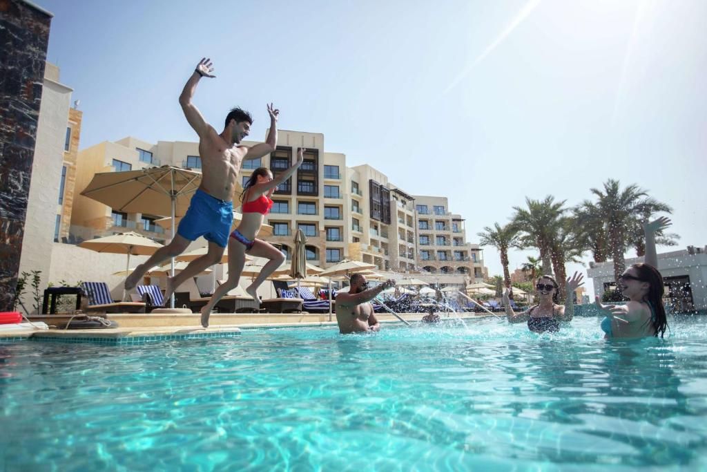 Hilton Dead Sea Resort & Spa фото 39