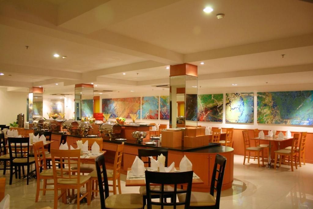 Baron Beach Hotel фото 10