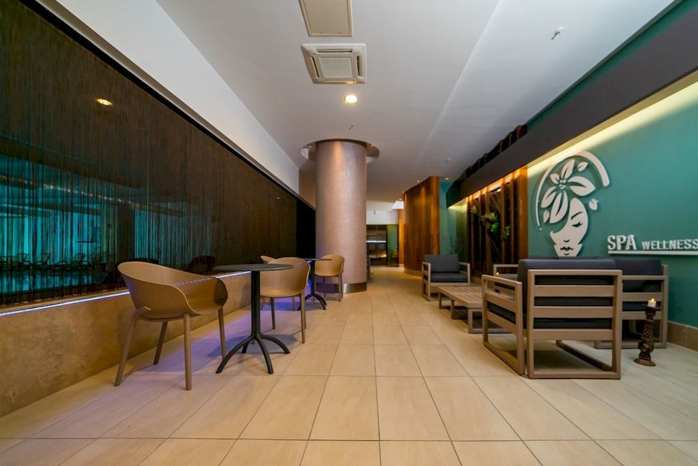 Commodore Elite Suites & Spa (Adults Only) фото 117