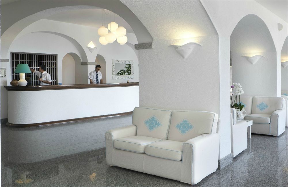 Gabbiano Azzurro Hotel & Suites фото 27