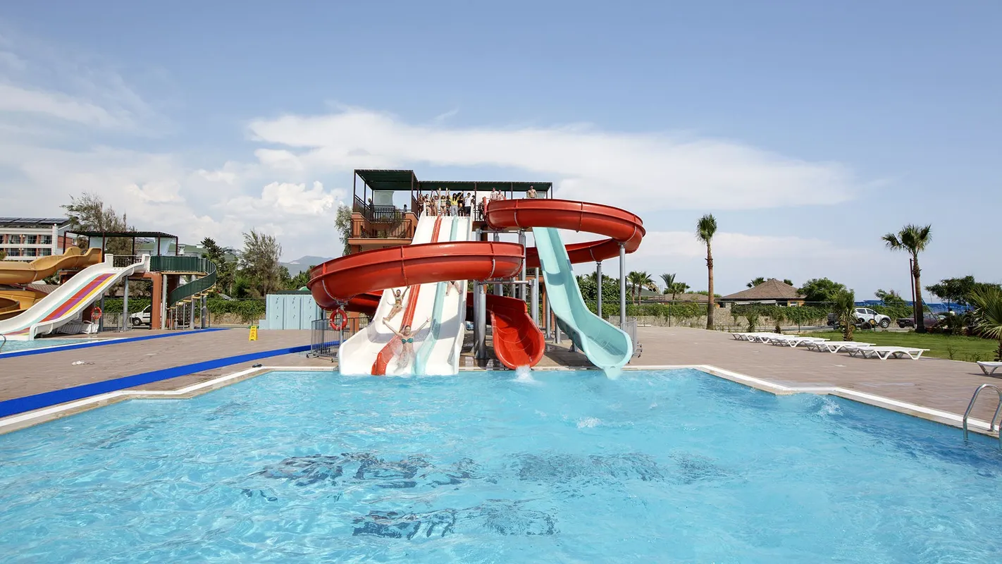 Club Turtas Beach Hotel фото 7