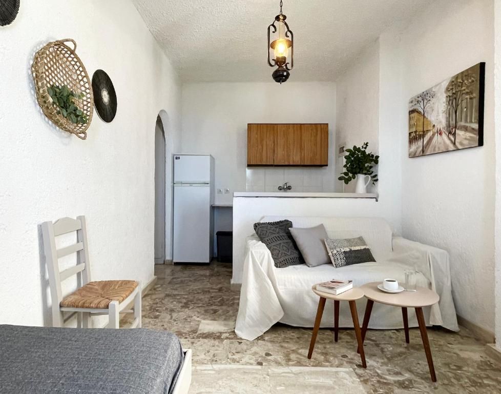 Achlia Apartments and Villas фото 8