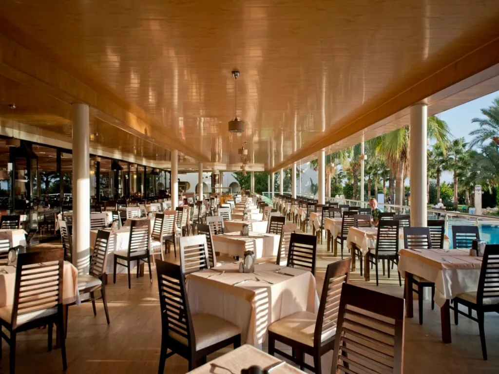 MC Beach Resort фото 11