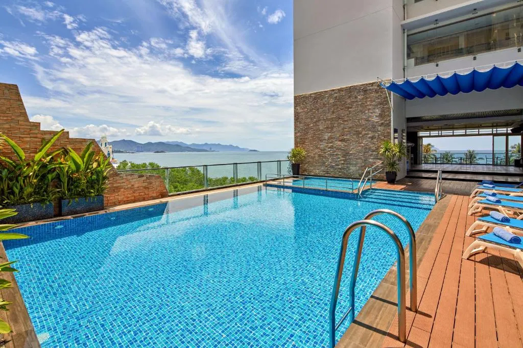 Novotel Nha Trang фото 4