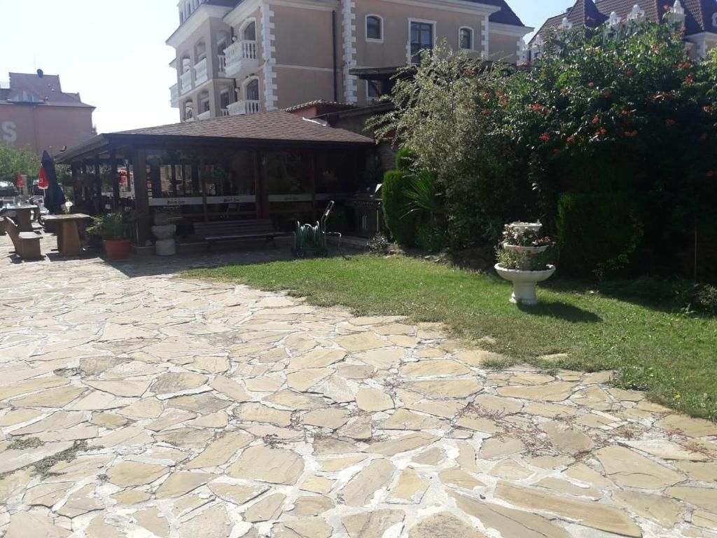 Black Sea Hotel фото 18