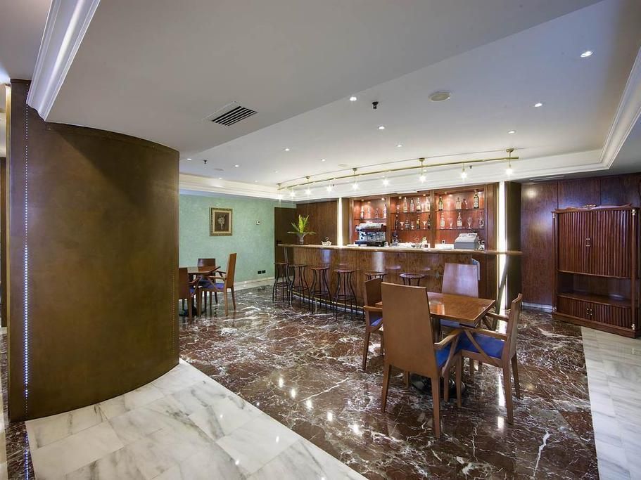 Gran Hotel Barcino фото 12