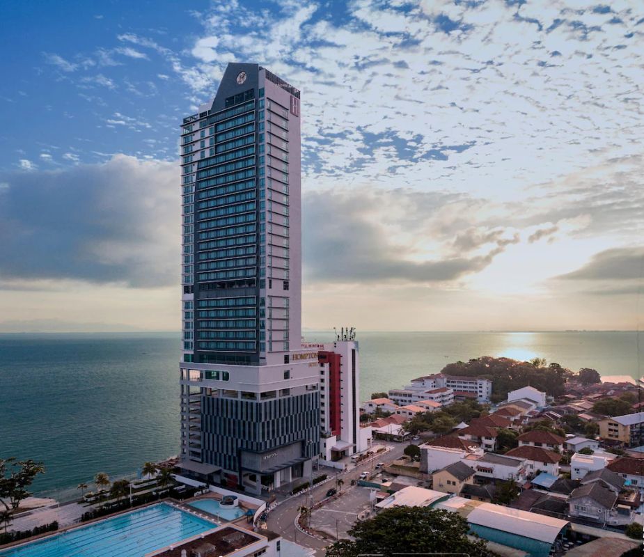 Hompton by the Beach Penang фото 0
