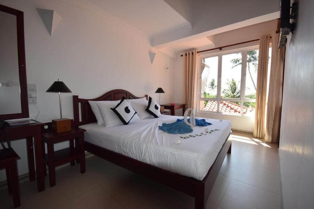 Amal Beach Hotel фото 3