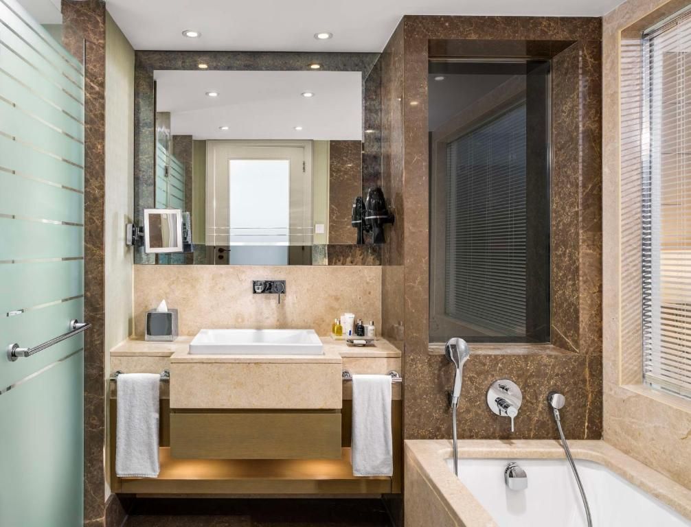 Radisson Blu Hotel, Istanbul Sisli фото 45