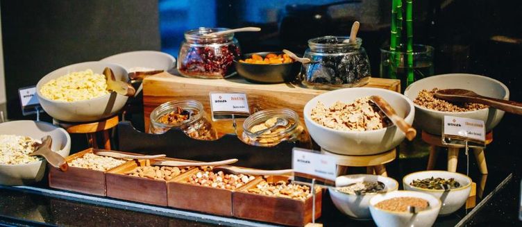 Фото отеля Mona Plaza