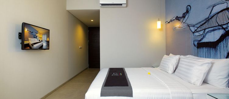 Фото отеля Loft Legian Hotel