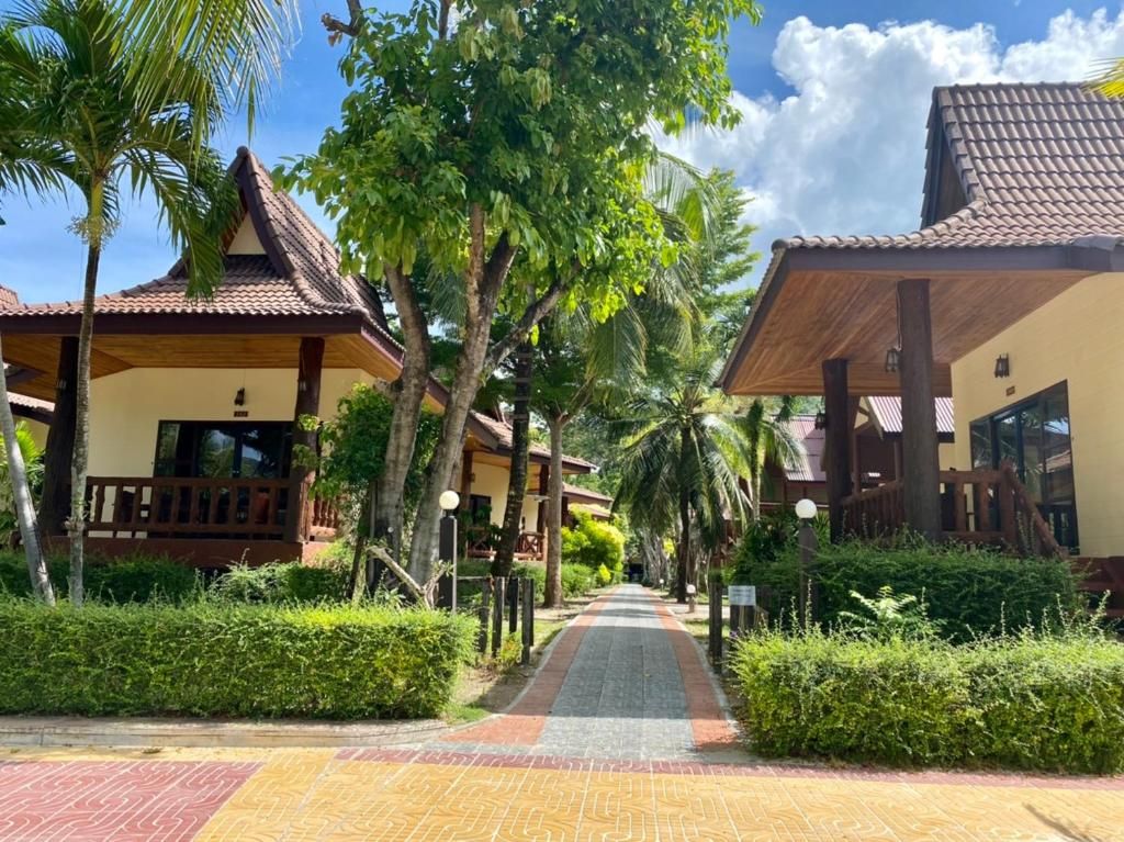 Phi Phi Villa Resort-SHA Extra Plus фото 47