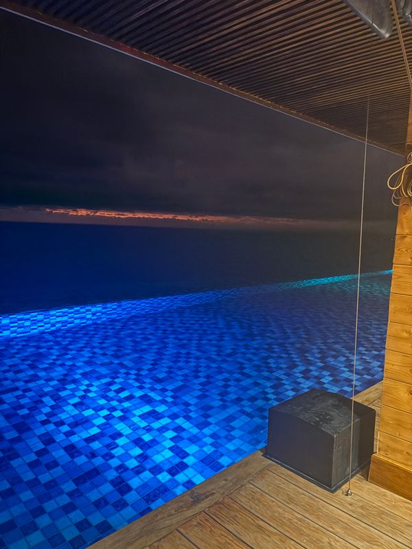 Araliya Beach Resort & Spa фото 71