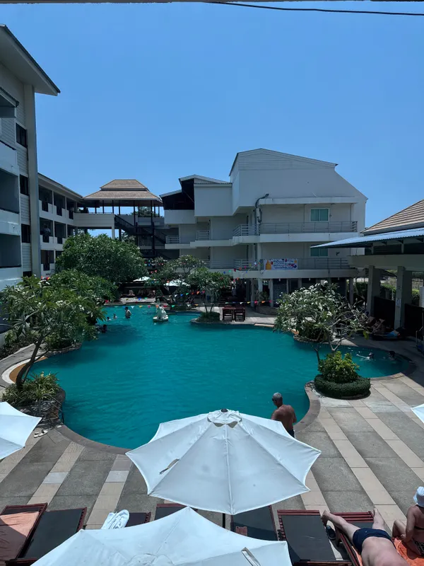 Sea Breeze Jomtien Resort фото 38
