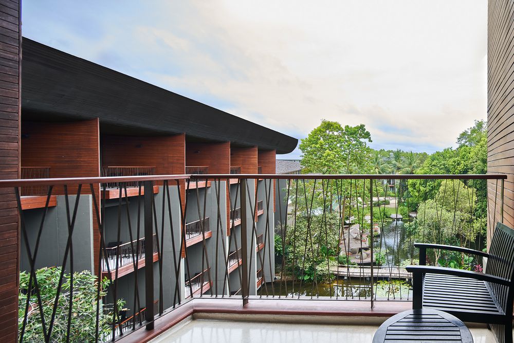 Renaissance Phuket Resort & Spa фото 70