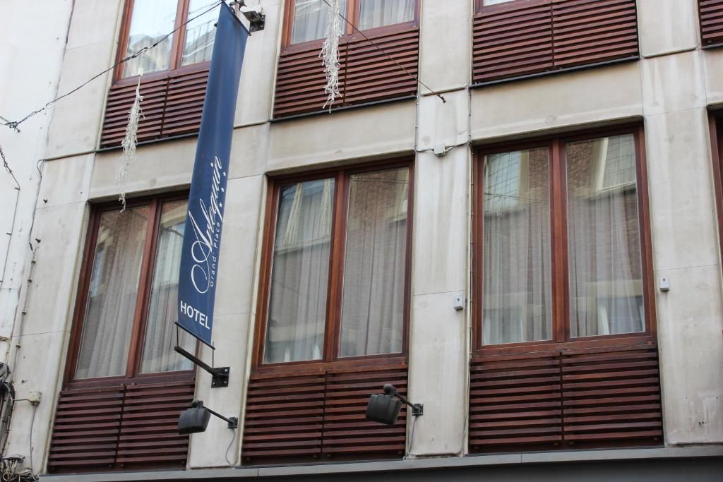 Hotel Floris Arlequin Grand Place фото 4