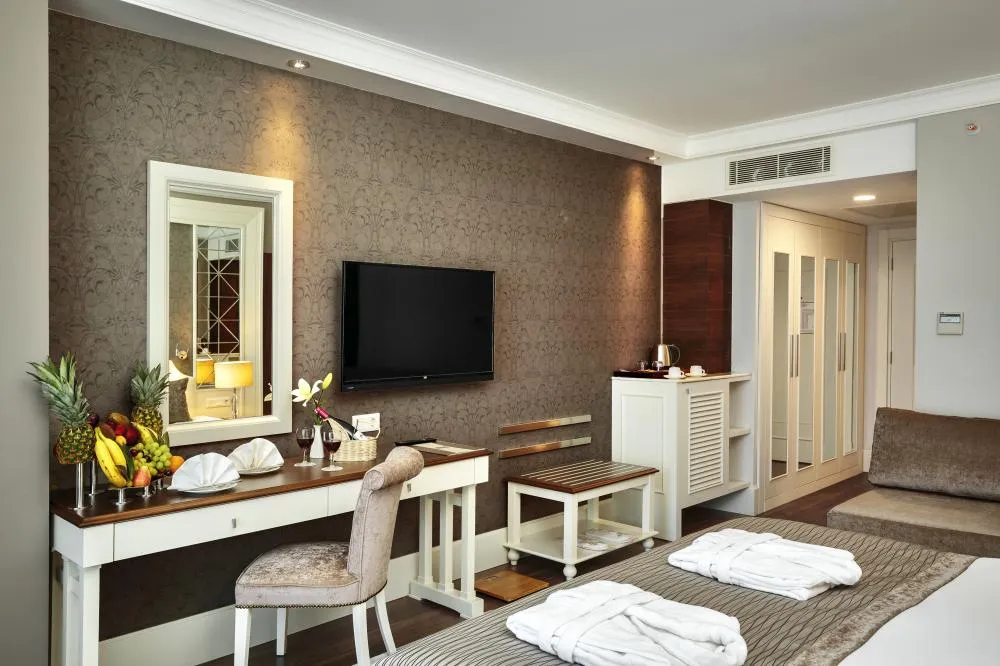 Sunis Efes Royal Palace Resort & Spa фото 31