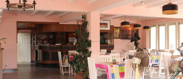 Фото отеля Gaffinos Beach Resort