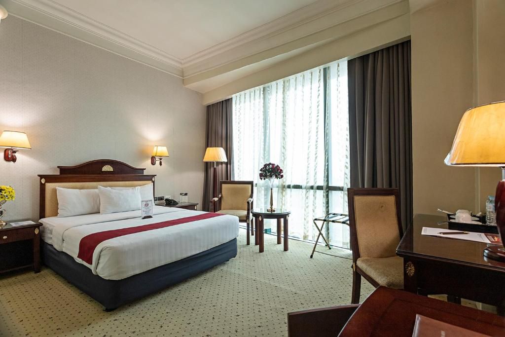 Sarrosa International Hotel and Residential Suites - Multiple Use Hotel фото 37